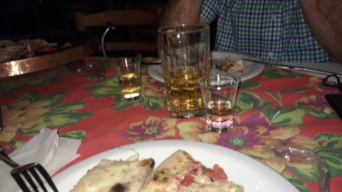 La Bella Pizzaria, Chopperia E Restaurante-8